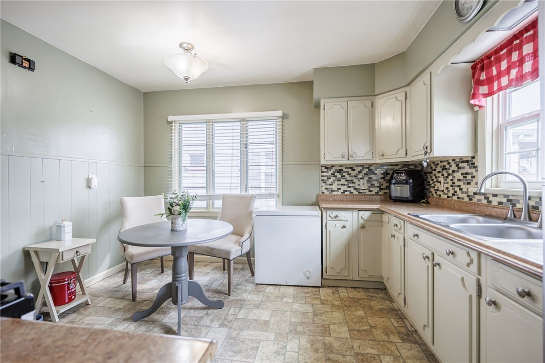 187 Nichols Street Rochester, NY 14609 - Photo 14 of 30