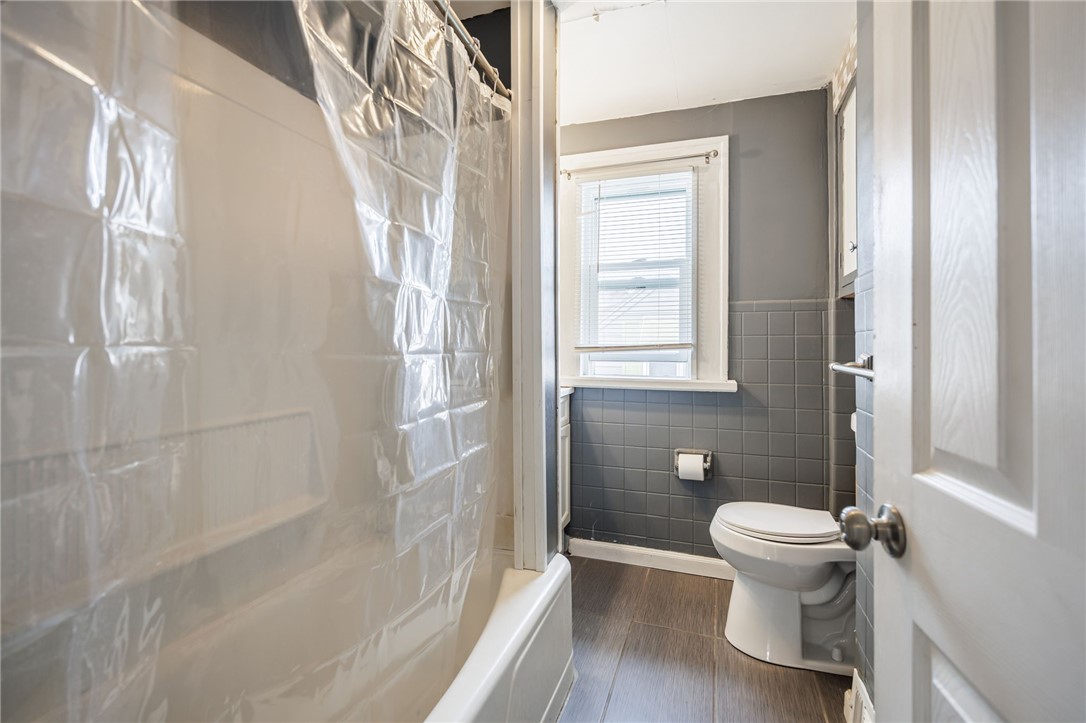 187 Nichols Street Rochester, NY 14609 - Photo 15 of 30