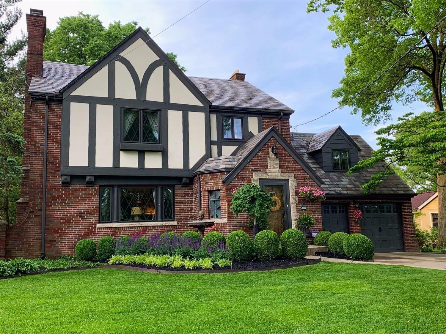 450 Oliver Road Wyoming, OH 45215 - Photo 1 of 1