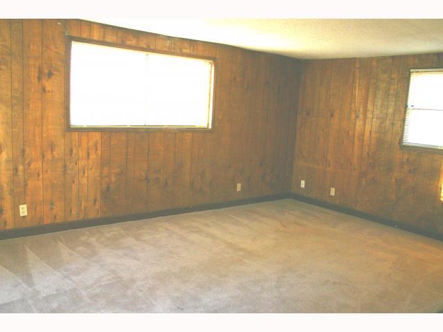 1338 Killian Drive Beech Grove, IN 46107 - Photo 5 of 7