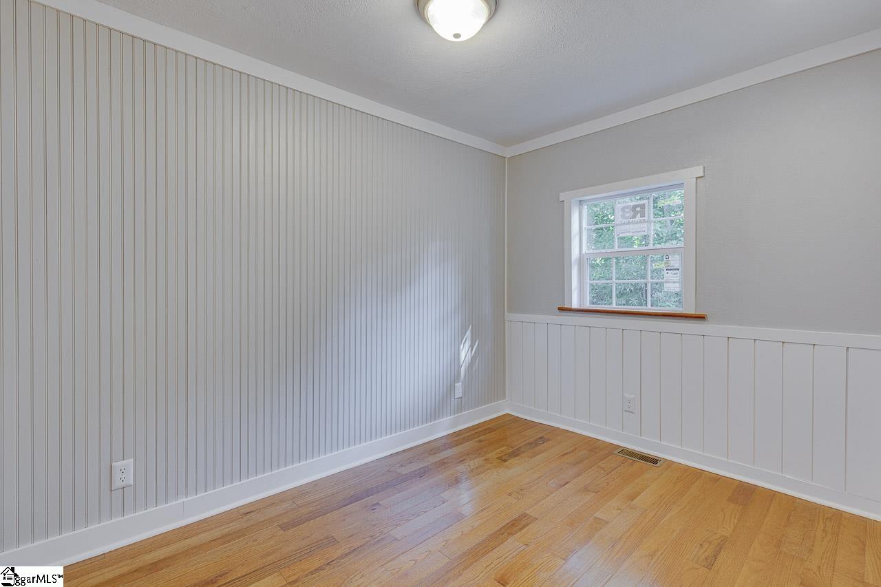 709 Chestnut Ridge Road Marietta, SC 29661 - Photo 12 of 32 Gallery Image 12