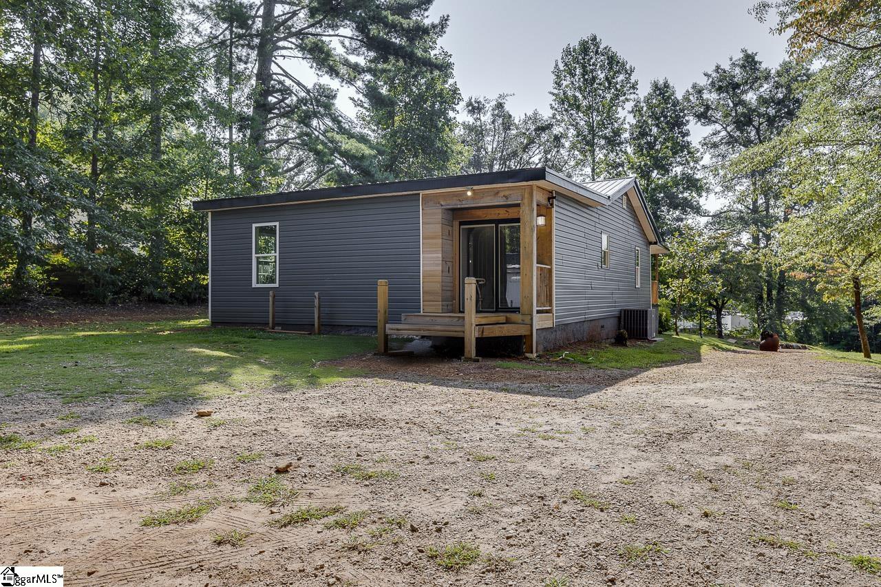 709 Chestnut Ridge Road Marietta, SC 29661 - Photo 30 of 32 Gallery Image 30