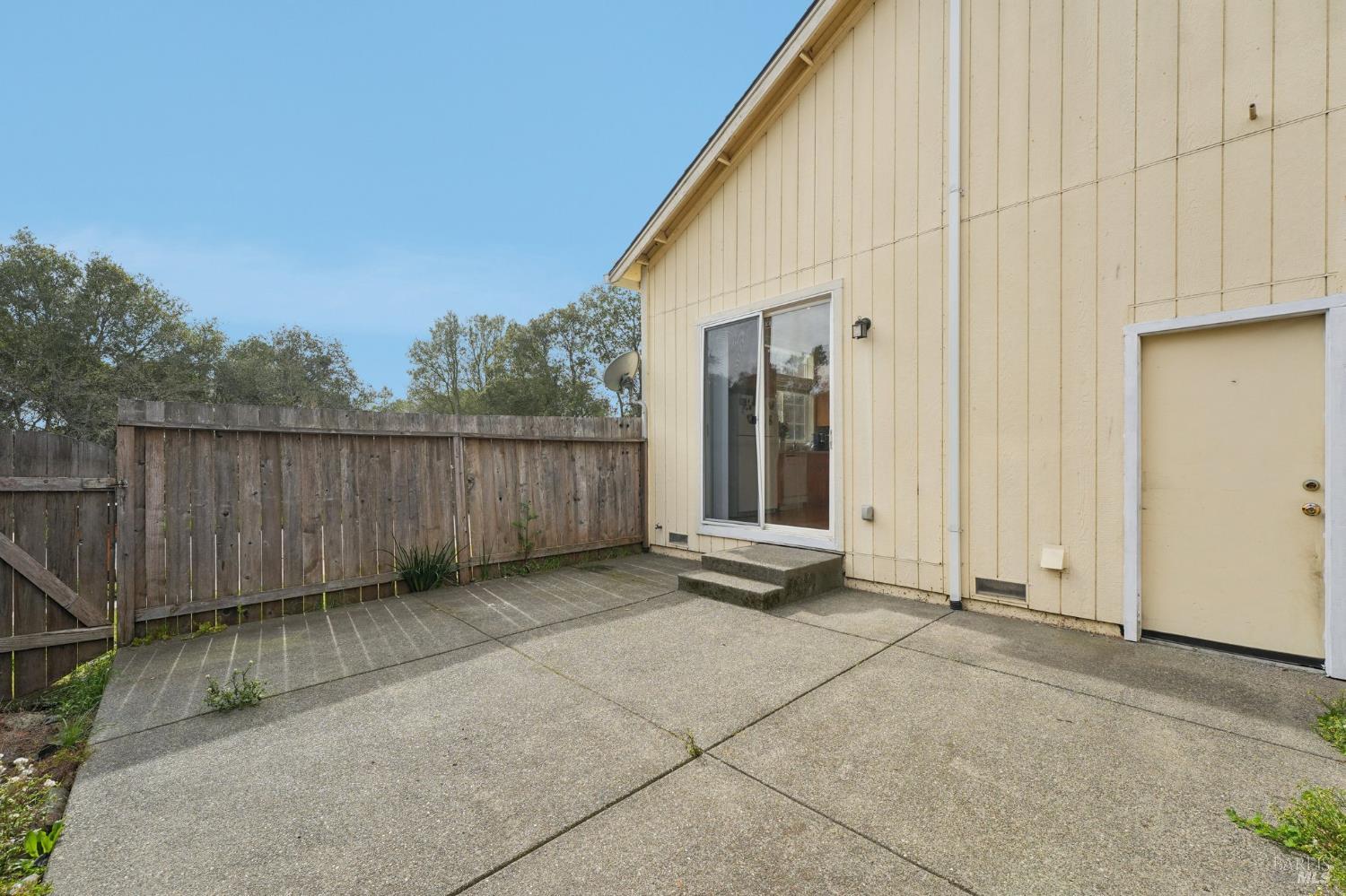 1311 Peterson Lane Santa Rosa, CA 95403 - Photo 14 of 48