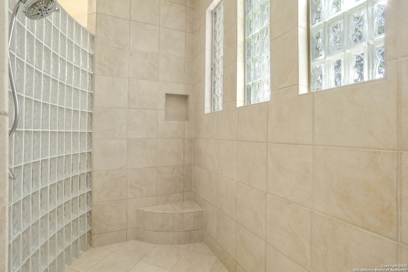 24630 Bogey Ridge San Antonio, TX 78260 - Photo 36 of 50 a bathroom with a shower