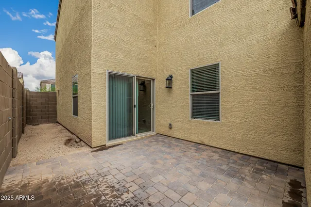 $380,000 | 8046 West Agora Lane, Phoenix, AZ 85043