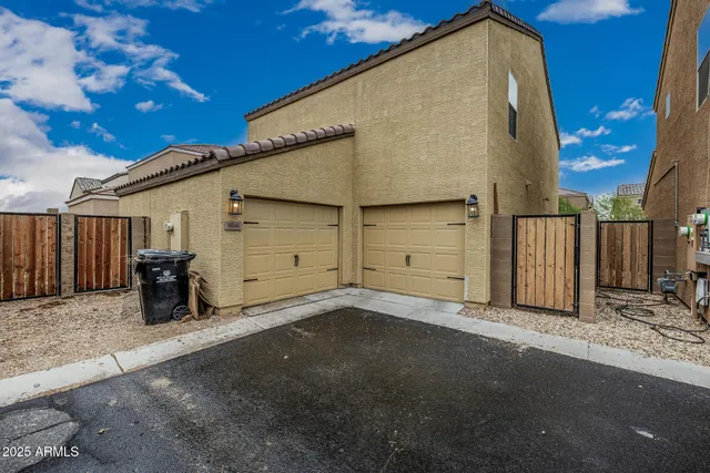 $380,000 | 8046 West Agora Lane, Phoenix, AZ 85043