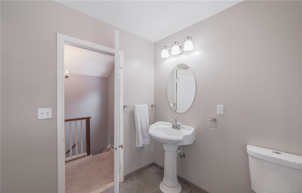 2193 South Long Lake Road Fenton, MI 48430 - Photo 29 of 64