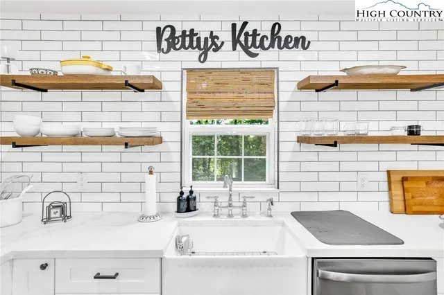 $450,000 | 389 Highland Drive, Sparta, NC 28675