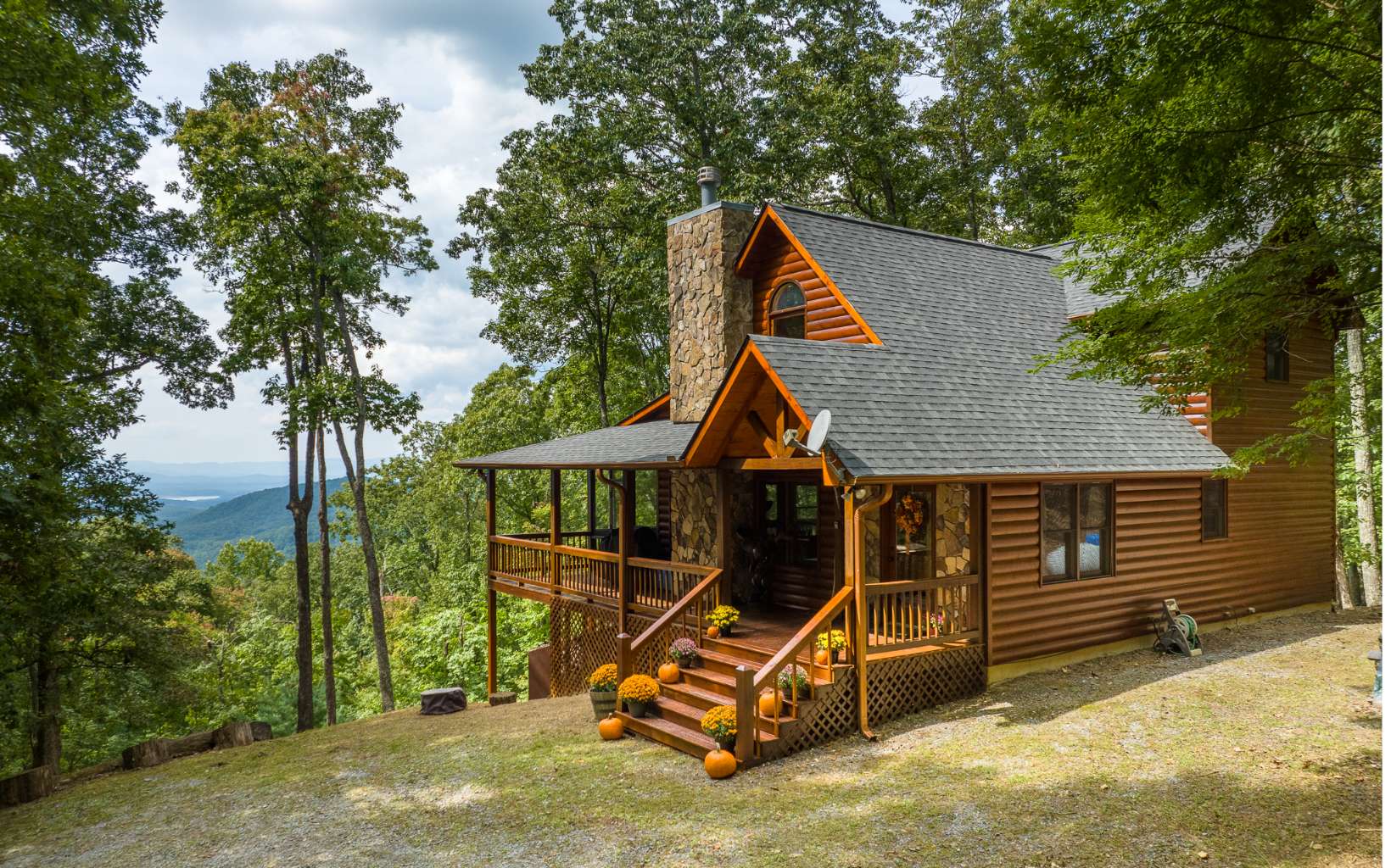 427 Ruby Gulch Morganton, GA 30560 - Photo 1 of 53 Main View