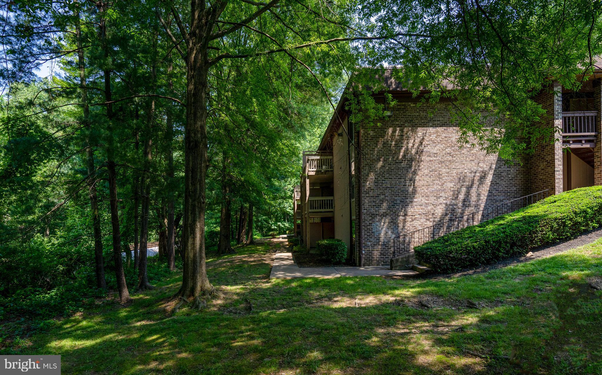5814 Royal Ridge Drive, Unit A Springfield, VA 22152 - Photo 22 of 24 Gallery Image 22