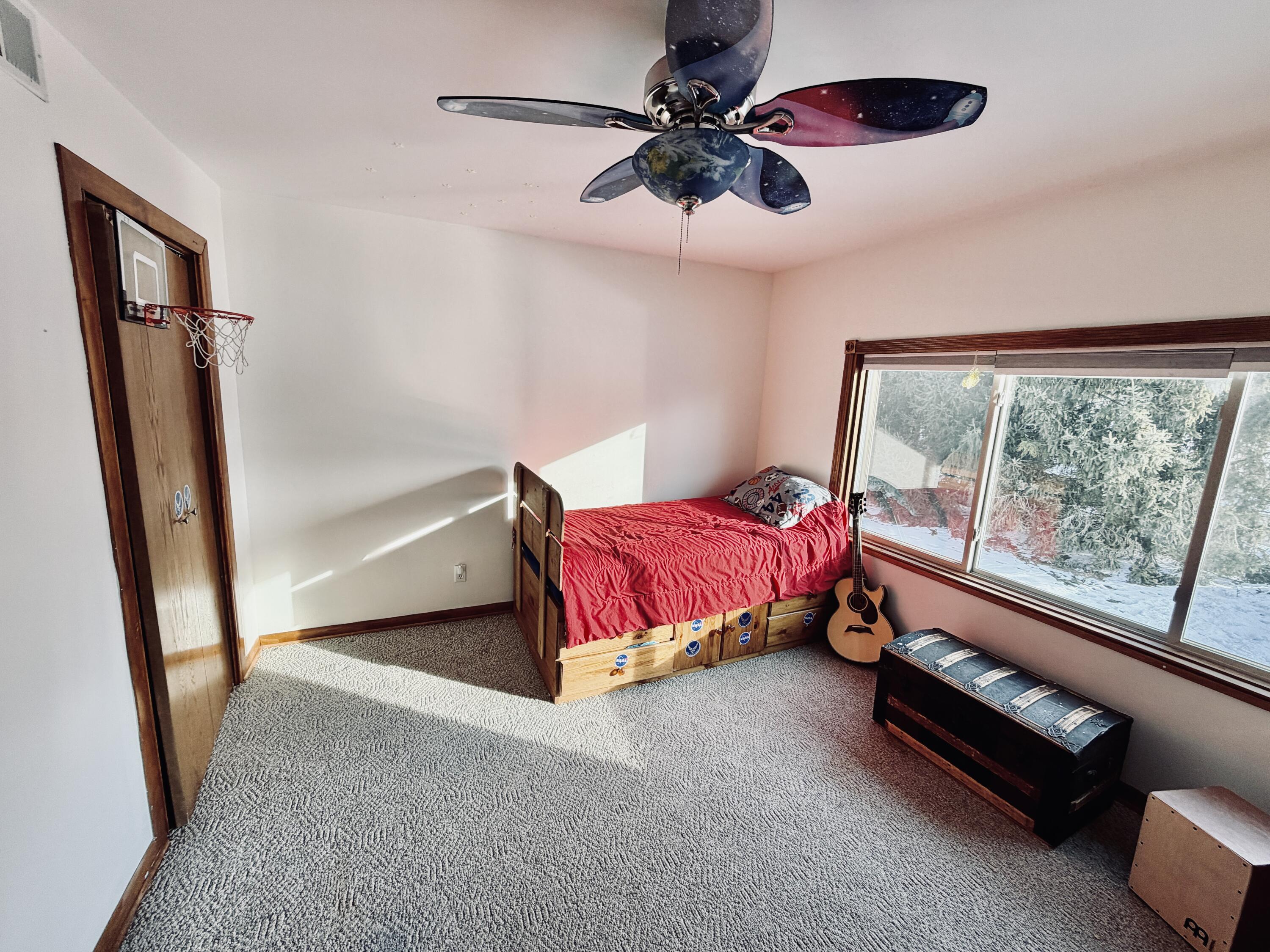 311 South Lapham Peak Road Delafield, WI 53018 - Photo 16 of 30 Bedroom 3