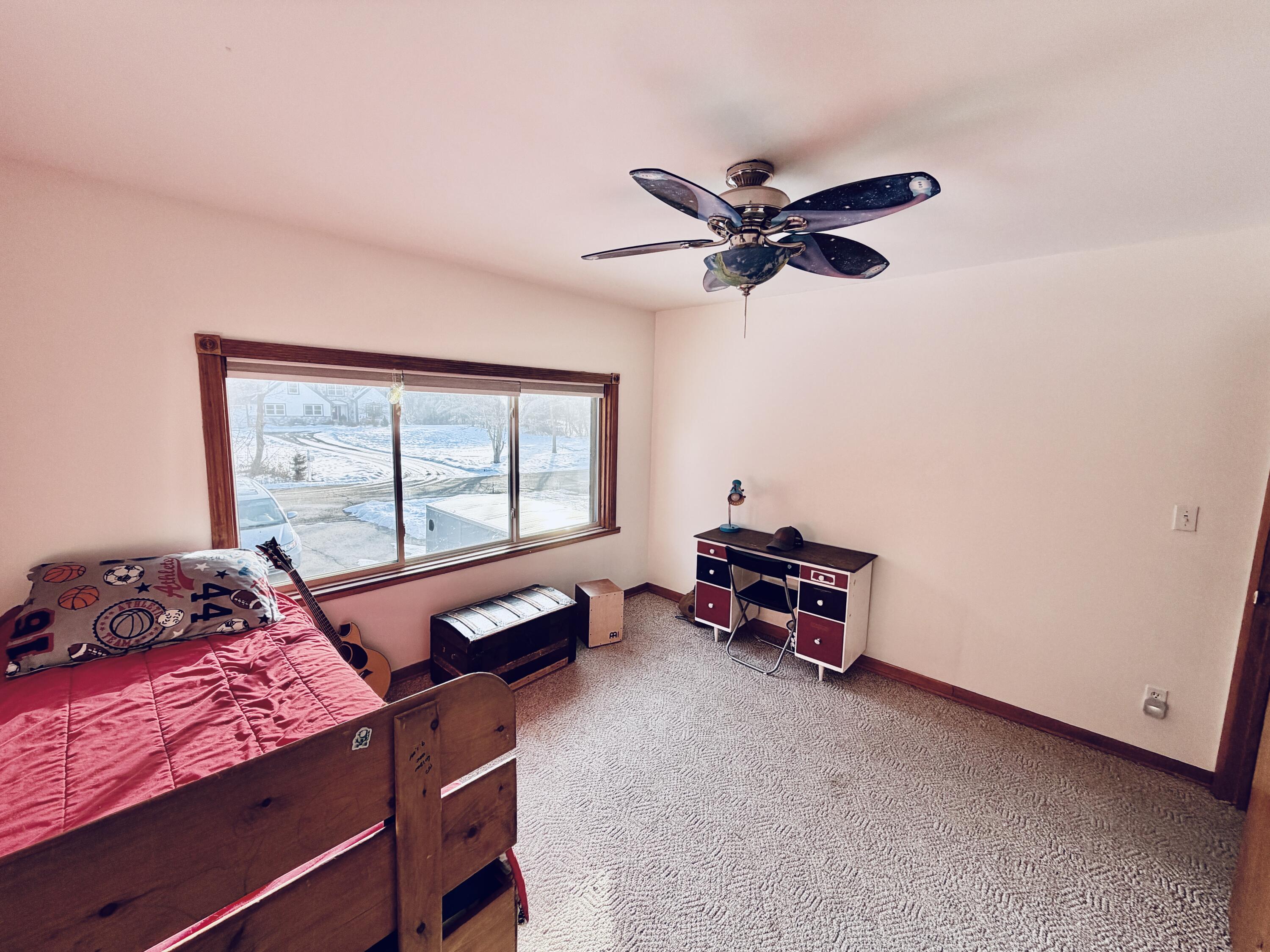 311 South Lapham Peak Road Delafield, WI 53018 - Photo 17 of 30 Bedroom 3