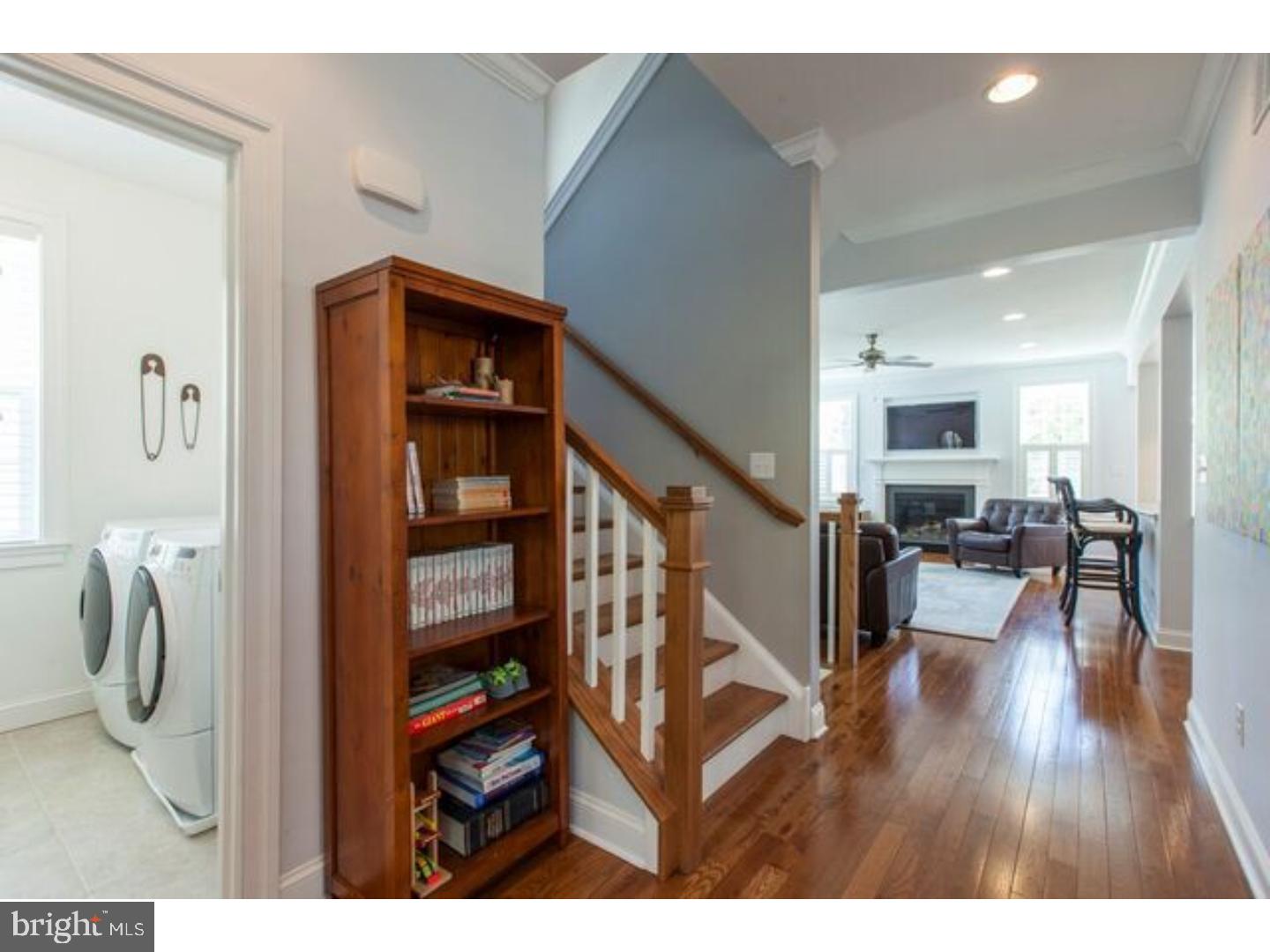 8730 Brierdale Road Philadelphia, PA 19128 - Photo 5 of 23 Walk-out Basement