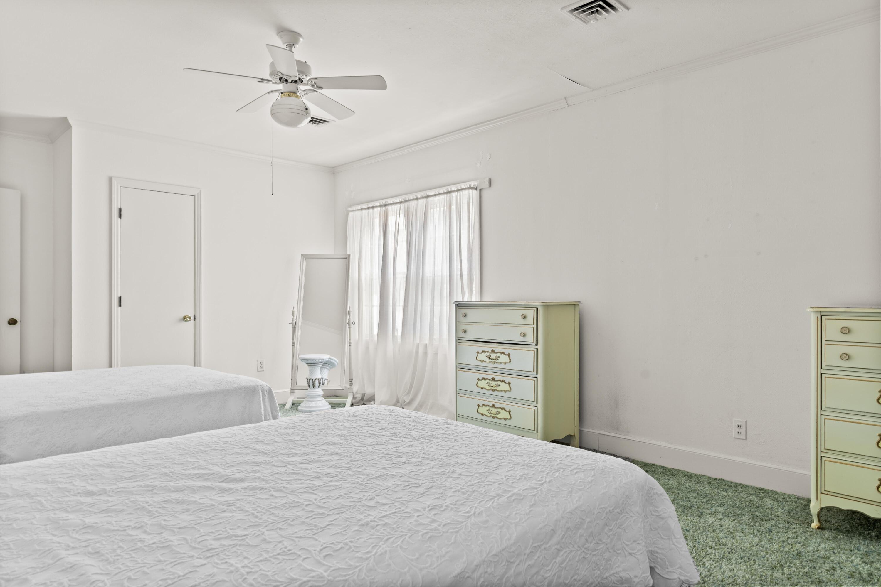 108 Somerset Avenue Norway, SC 29113 - Photo 24 of 35 IMG_4349