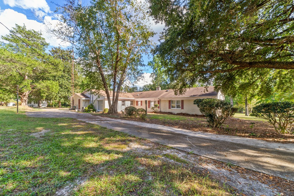 108 Somerset Avenue Norway, SC 29113 - Photo 4 of 35 Photo 25