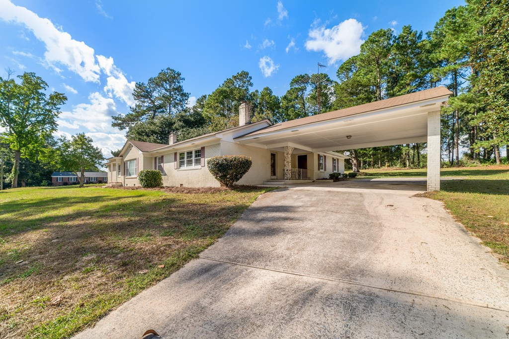 108 Somerset Avenue Norway, SC 29113 - Photo 5 of 35 Photo 4