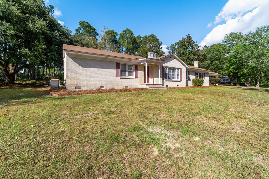 108 Somerset Avenue Norway, SC 29113 - Photo 6 of 35 Photo 3