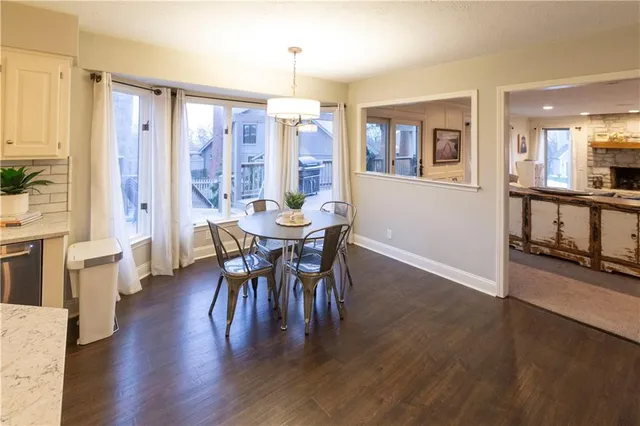 $629,950 | 9732 West 115th Street, Overland Park, KS 66210