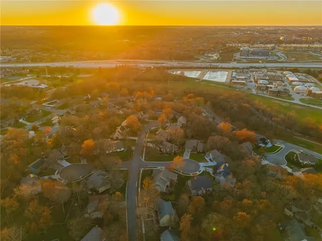 $629,950 | 9732 West 115th Street, Overland Park, KS 66210