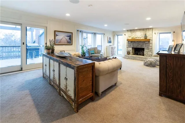 $629,950 | 9732 West 115th Street, Overland Park, KS 66210