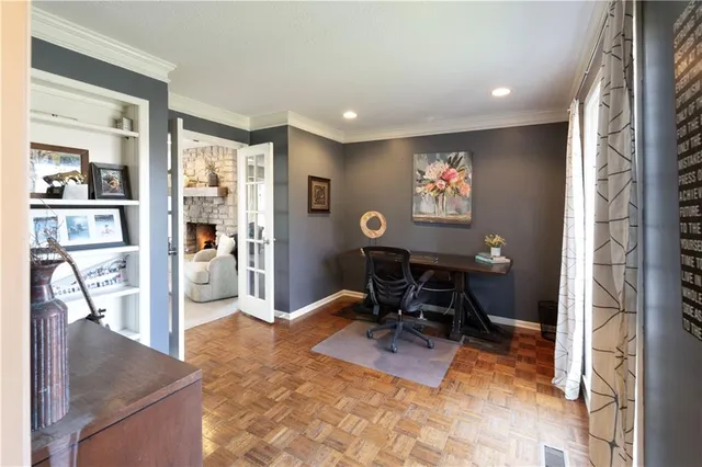 $629,950 | 9732 West 115th Street, Overland Park, KS 66210