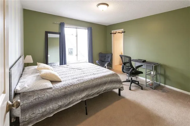 $629,950 | 9732 West 115th Street, Overland Park, KS 66210