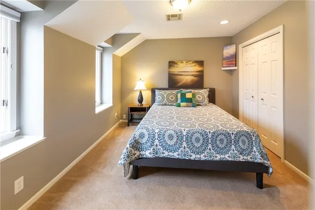 $629,950 | 9732 West 115th Street, Overland Park, KS 66210