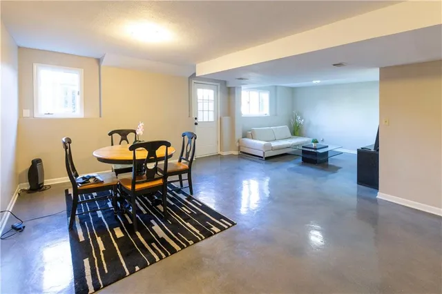 $629,950 | 9732 West 115th Street, Overland Park, KS 66210