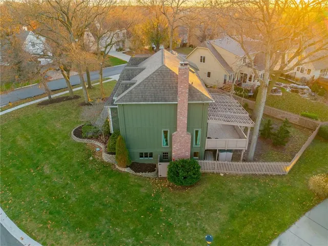 $629,950 | 9732 West 115th Street, Overland Park, KS 66210