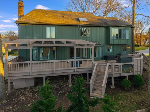 $629,950 | 9732 West 115th Street, Overland Park, KS 66210