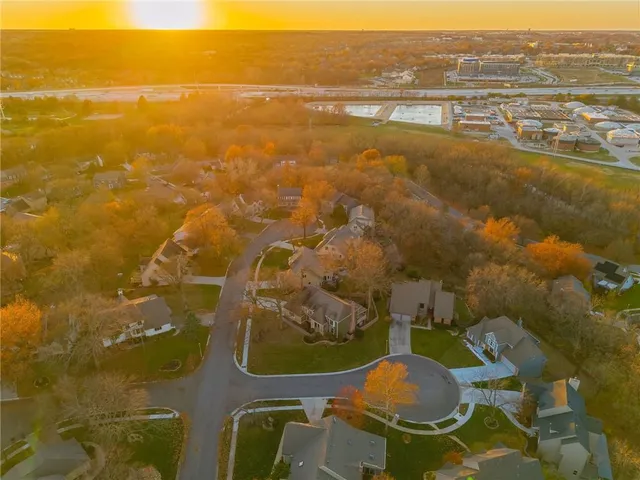 $629,950 | 9732 West 115th Street, Overland Park, KS 66210