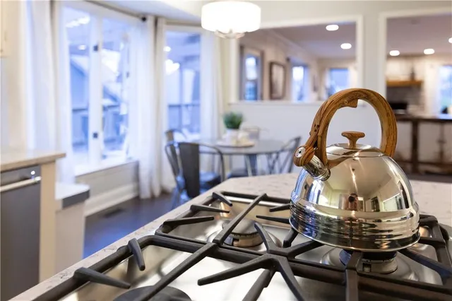 $629,950 | 9732 West 115th Street, Overland Park, KS 66210