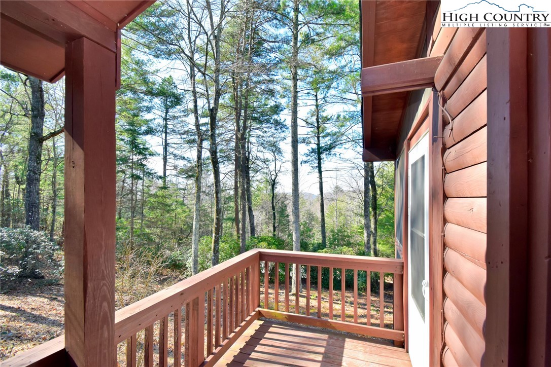 218 Doe Run Purlear, NC 28665 - Photo 16 of 47