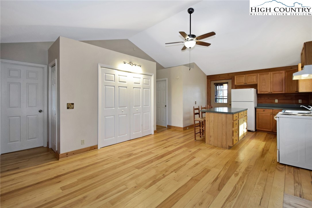 218 Doe Run Purlear, NC 28665 - Photo 18 of 47