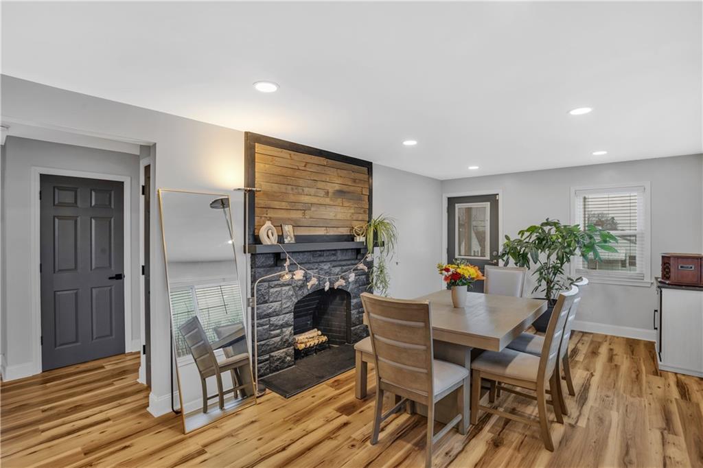 2012 Forge Drive Aliquippa, PA 15001 - Photo 4 of 34 a dining room with furniture and wooden floor
