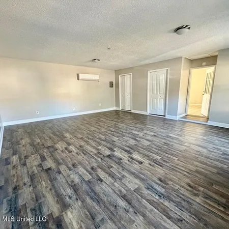 $1,600 | 2513 Calle Hermosa Street, Gautier, MS 39553