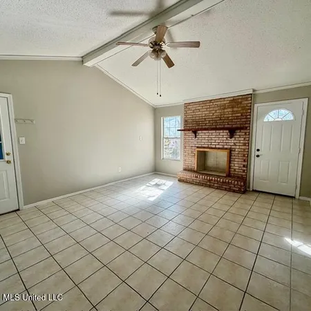 $1,600 | 2513 Calle Hermosa Street, Gautier, MS 39553