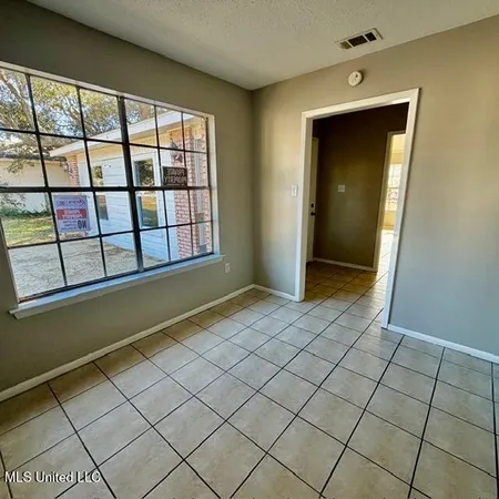 $1,600 | 2513 Calle Hermosa Street, Gautier, MS 39553