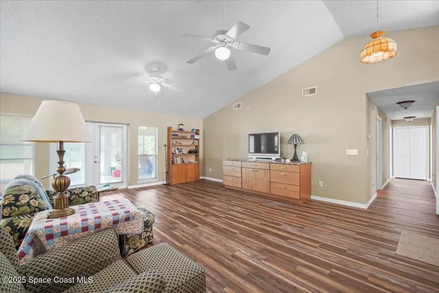 $639,500 | 4220 Robins Hill Court, Mims, FL 32754