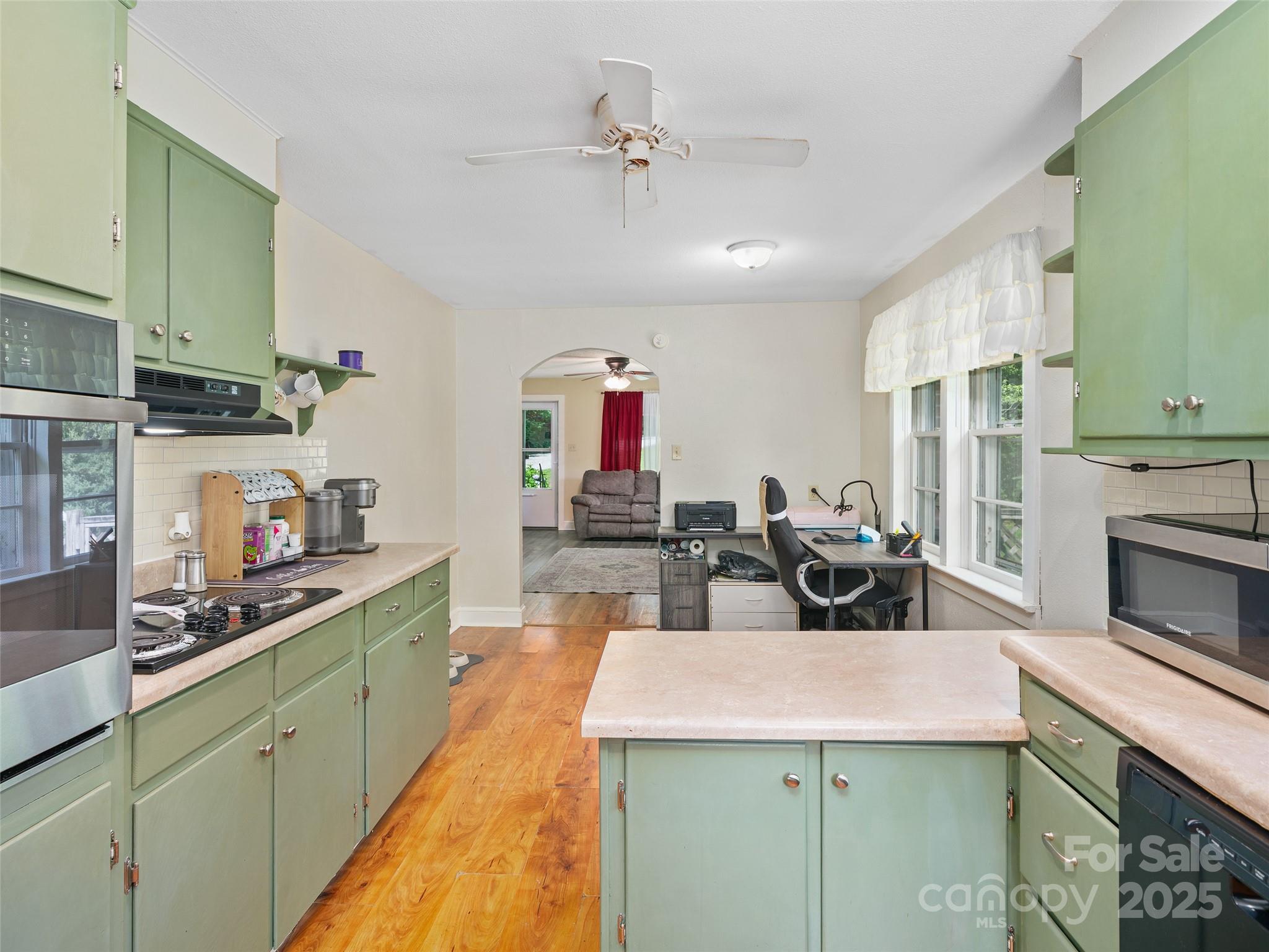 43 Jarrett Road Bakersville, NC 28705 - Photo 6 of 26 Gallery Image 6