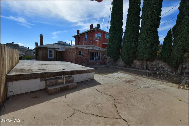 $240,000 | 221 West Nevada Avenue, El Paso, TX 79902