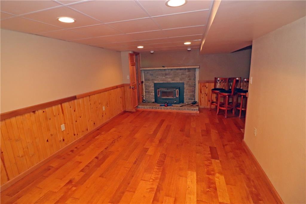 305 Shutt Road Greensburg, PA 15601 - Photo 9 of 18 Gallery Image 9