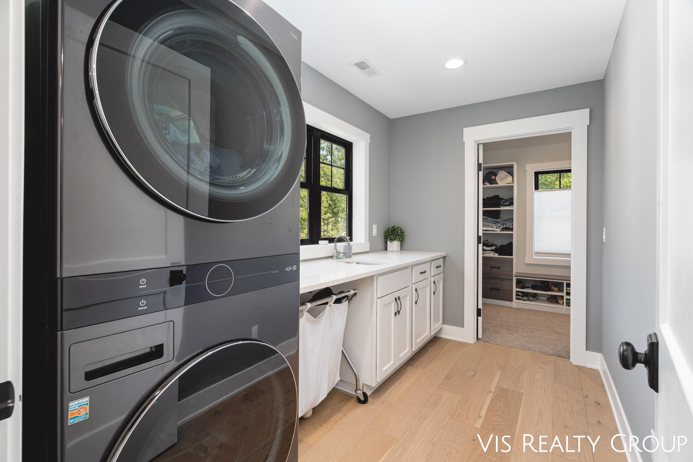 1607 Sheldon Road Grand Haven, MI 49417 - Photo 36 of 58 DSC09778