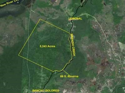 a picture of a tennis court