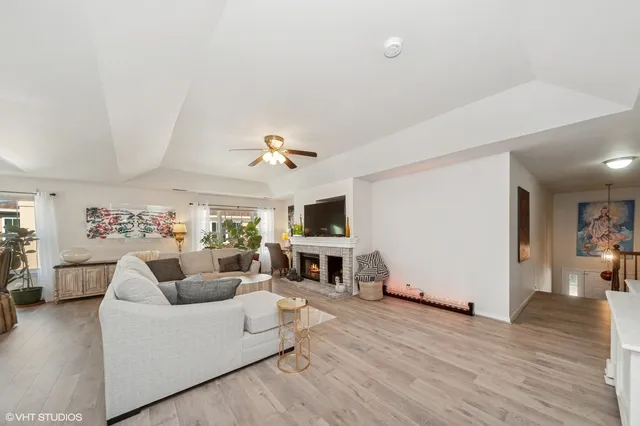 $455,000 | 1952 Crenshaw Circle, Unit 1952, Vernon Hills, IL 60061