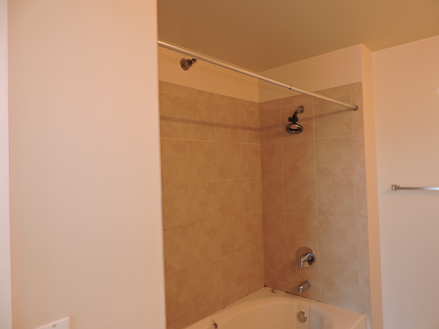 235 West Van Buren Street, Unit 1714 Chicago, IL 60607 - Photo 14 of 32