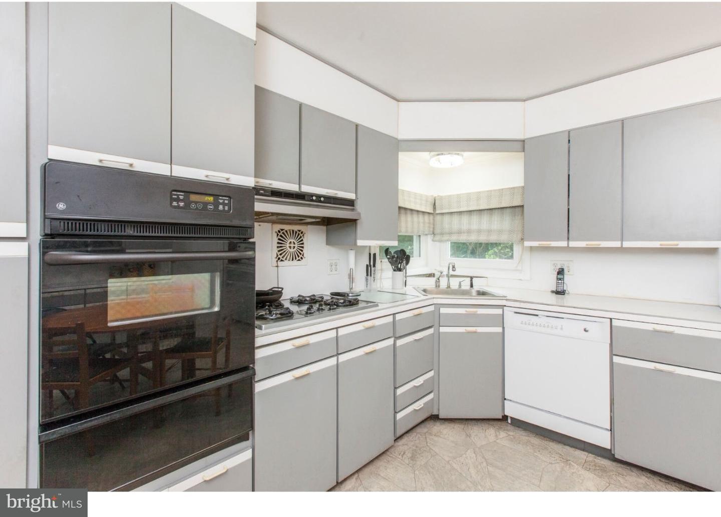 8020 Cobden Road Glenside, PA 19038 - Photo 3 of 9 Gallery Image 3