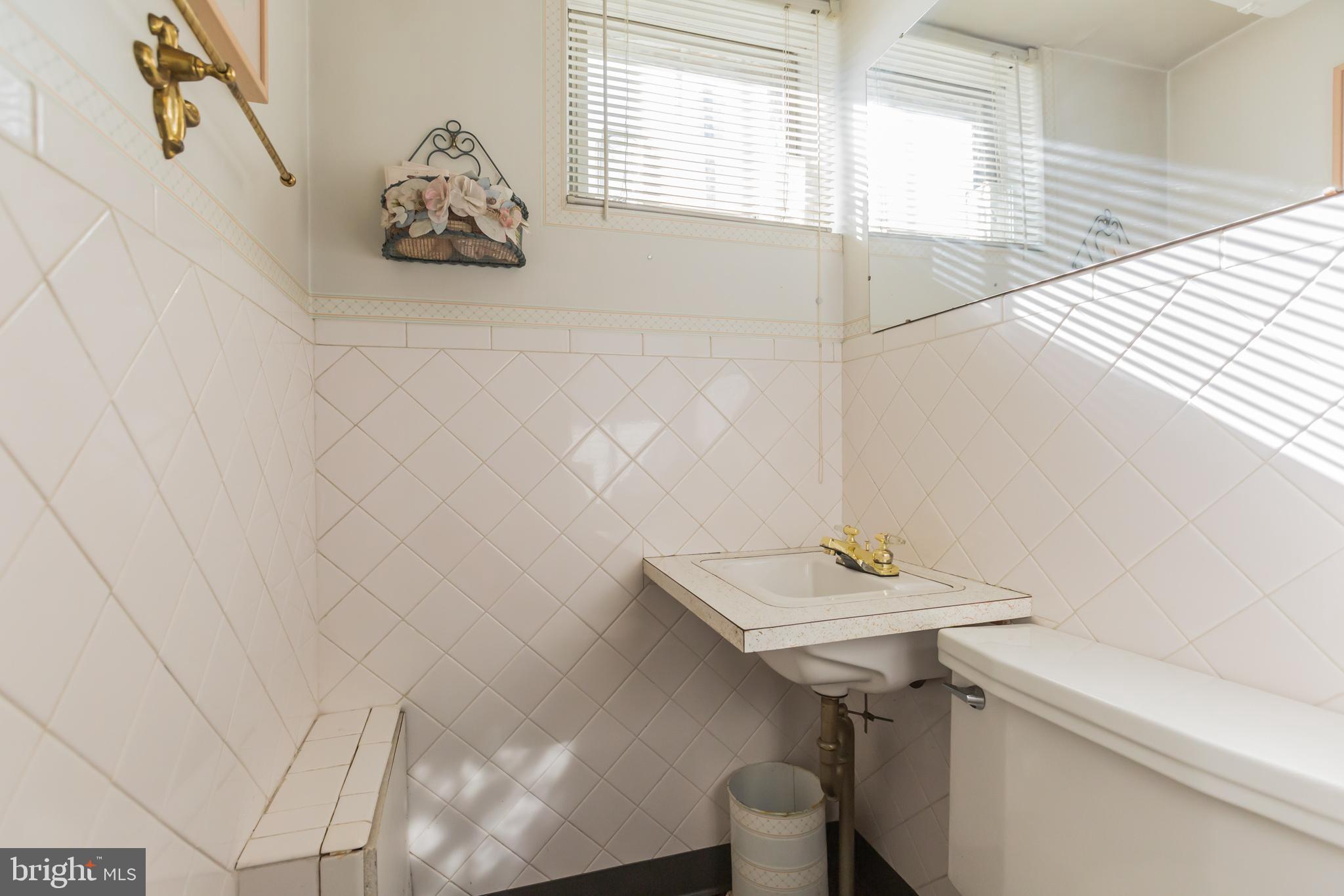1160 Morefield Road Philadelphia, PA 19115 - Photo 26 of 31 Basement powder room