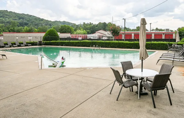 $150,000 | 900 Mountain Creek Road, Unit P236, Chattanooga, TN 37405