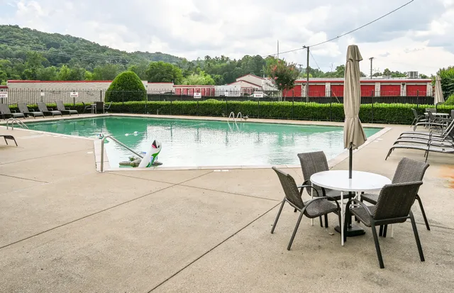 $174,000 | 900 Mountain Creek Road, Unit P236, Chattanooga, TN 37405